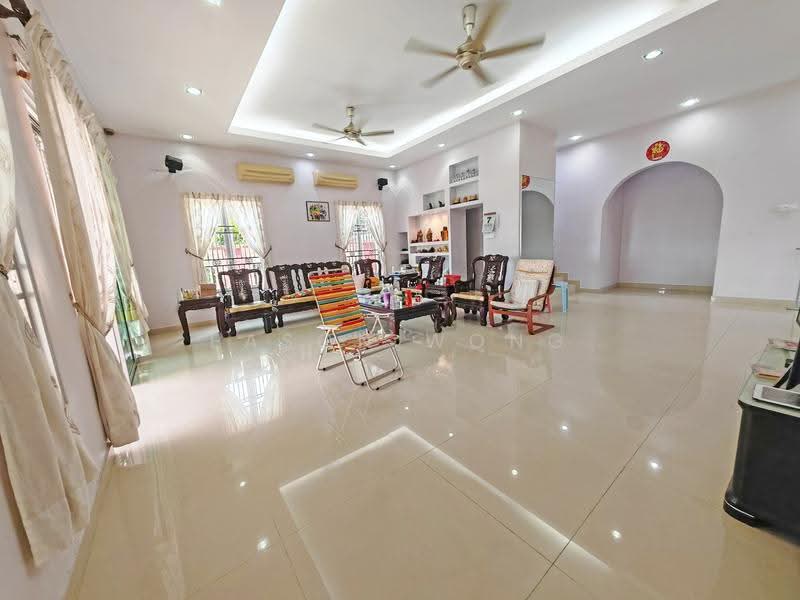 Rumah Banglo untuk Dijual di Batu 9 (Cheras) - Eason Wong - PropertyGuru.com.my