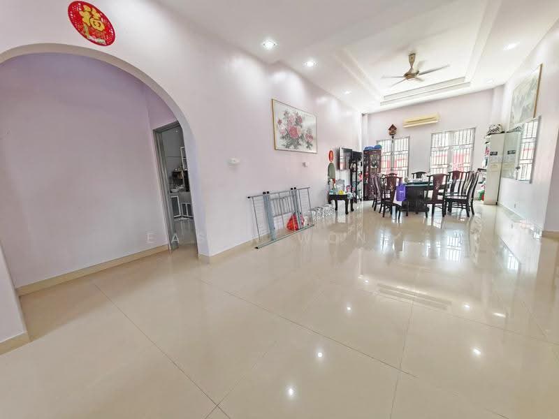 Rumah Banglo untuk Dijual di Batu 9 (Cheras) - Eason Wong - PropertyGuru.com.my