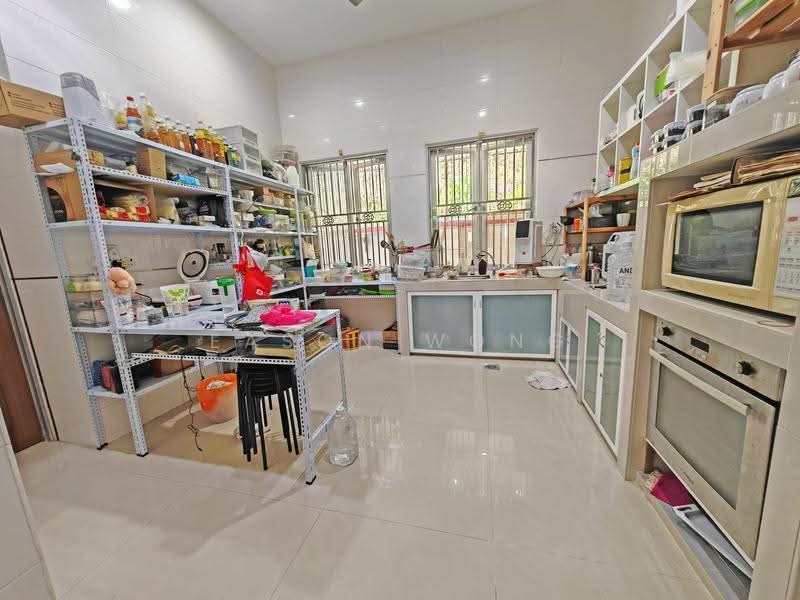 Rumah Banglo untuk Dijual di Batu 9 (Cheras) - Eason Wong - PropertyGuru.com.my