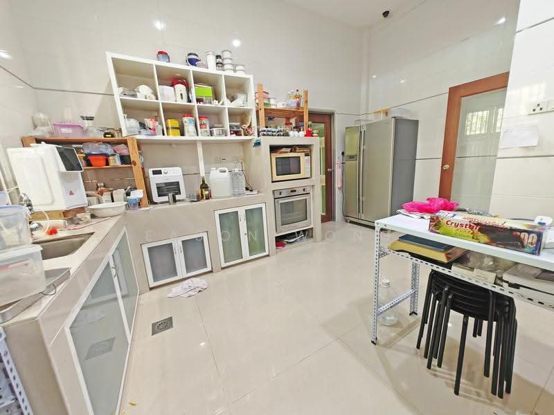 Rumah Banglo untuk Dijual di Batu 9 (Cheras) - Eason Wong - PropertyGuru.com.my