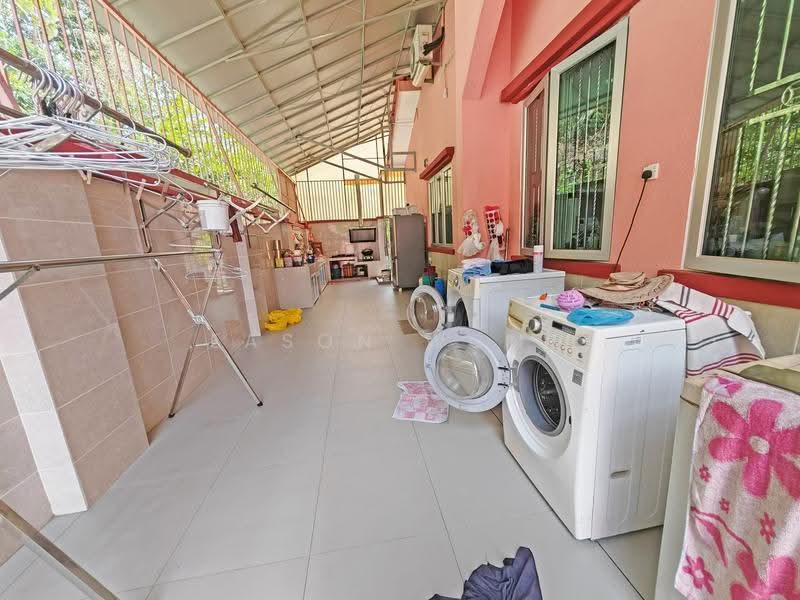 Rumah Banglo untuk Dijual di Batu 9 (Cheras) - Eason Wong - PropertyGuru.com.my