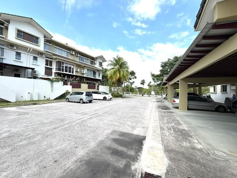 Rumah Bandar untuk Disewa di Kota Kemuning (Shah Alam) - Edwin Wong - Exterior - PropertyGuru.com.my