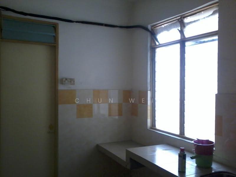 Apartment for Sale at Mentari Court - Chun Wei - Kitchen - PropertyGuru.com.my