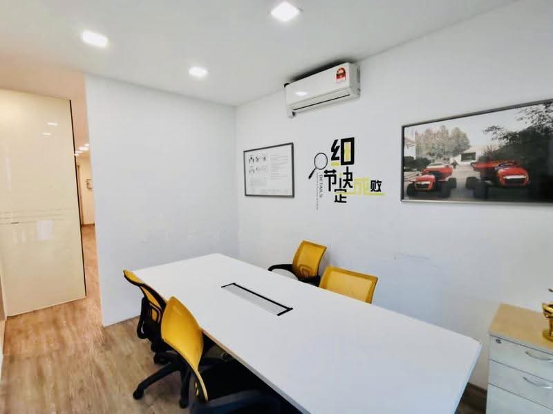 Pejabat untuk Dijual di Taman Maluri (Cheras) - Steven Tung - Meeting Room - PropertyGuru.com.my