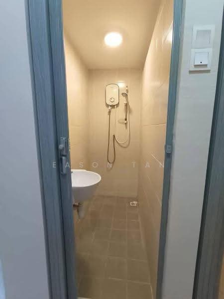 Apartment for Rent at Taman Bukit Erskine - Eason Tan - Bathroom - PropertyGuru.com.my