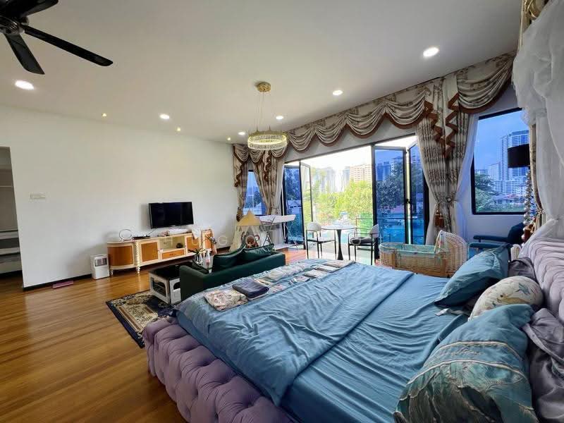 Rumah Banglo untuk Disewa di Taman Yarl (Jalan Klang Lama (Old Klang Road)) - Hugo Gooi - Bedroom - PropertyGuru.com.my