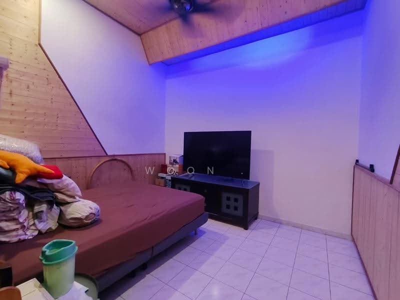 Rumah Teres 1-Tingkat untuk Dijual di Bukit Baru (Melaka) - Woon . - Bedroom - PropertyGuru.com.my