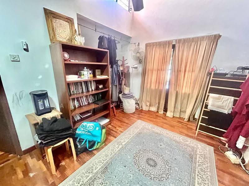 Rumah Teres 2-Tingkat untuk Dijual di Alam Damai (Cheras) - Azli Ibrahim - Study - PropertyGuru.com.my