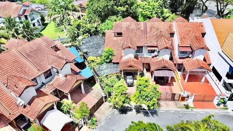 Rumah Teres 2-Tingkat untuk Dijual di Alam Damai (Cheras) - Azli Ibrahim - Exterior - PropertyGuru.com.my