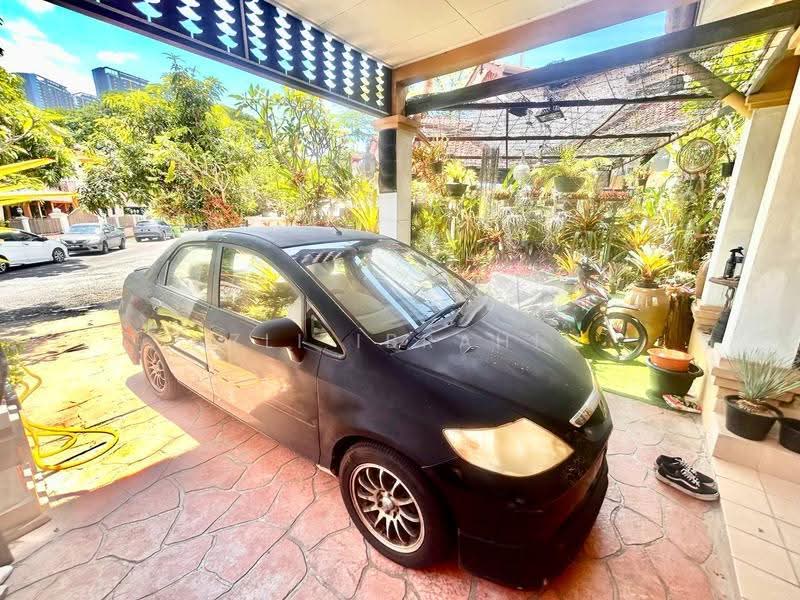 Rumah Teres 2-Tingkat untuk Dijual di Alam Damai (Cheras) - Azli Ibrahim - PropertyGuru.com.my