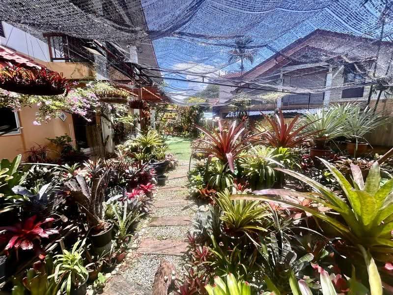 Rumah Teres 2-Tingkat untuk Dijual di Alam Damai (Cheras) - Azli Ibrahim - Exterior - PropertyGuru.com.my