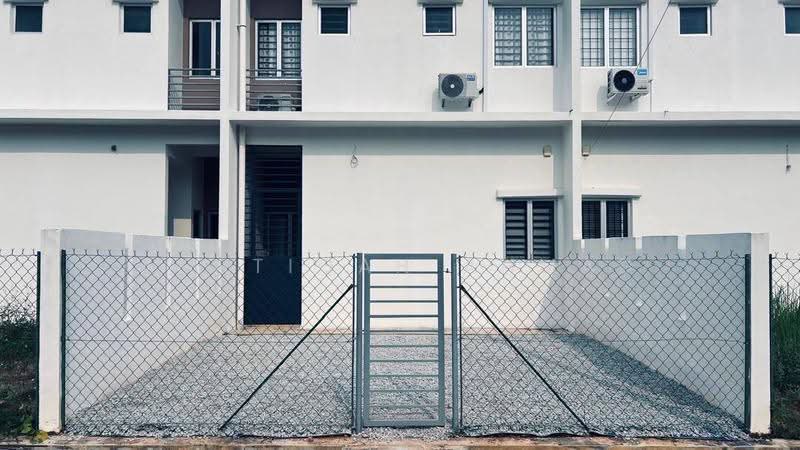 Rumah Teres untuk Disewa di Taman Meru Putra (Kapar) - Akhtiqah Ahmad - Exterior - PropertyGuru.com.my