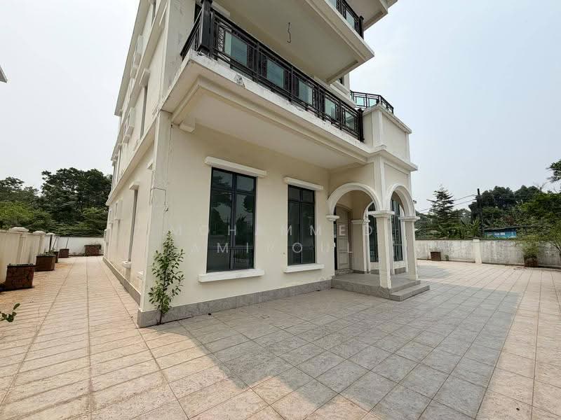 Bungalow House for Sale in Johor Bahru (Johor) - Mohammed Amiroul - Exterior - PropertyGuru.com.my