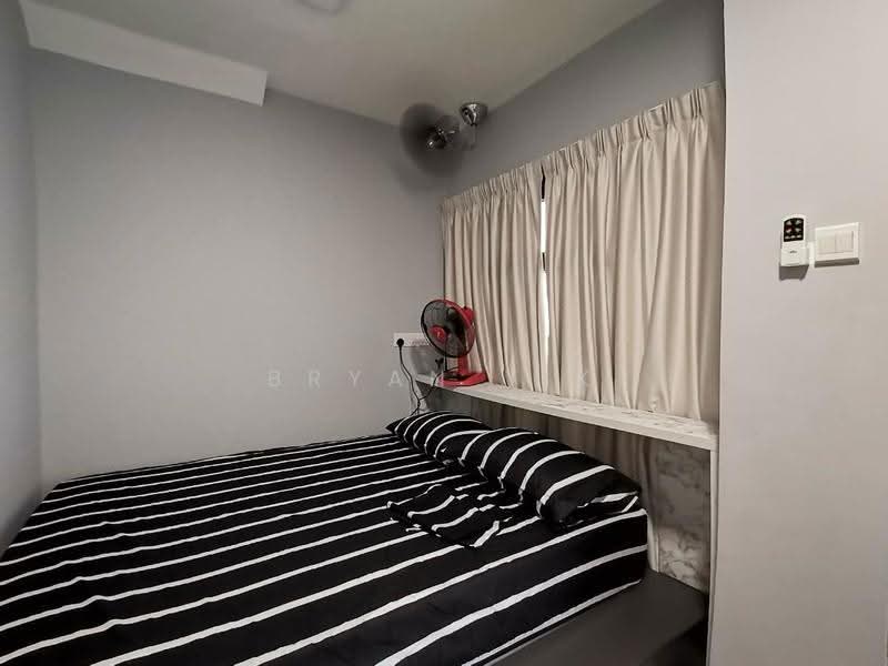 Kediaman Servis untuk Dijual di Emporis - Bryan Yik - Bedroom - PropertyGuru.com.my