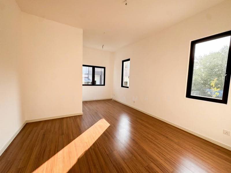 Rumah Teres 2-Tingkat untuk Dijual di Taman Cahaya Alam (Shah Alam) - Izzat Zamros - Interior - PropertyGuru.com.my
