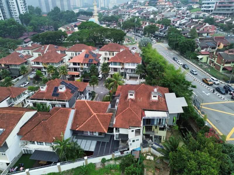 Rumah Berkembar untuk Dijual di Taman Desa (Kuala Lumpur) - Adzura Zamedin - Exterior - PropertyGuru.com.my