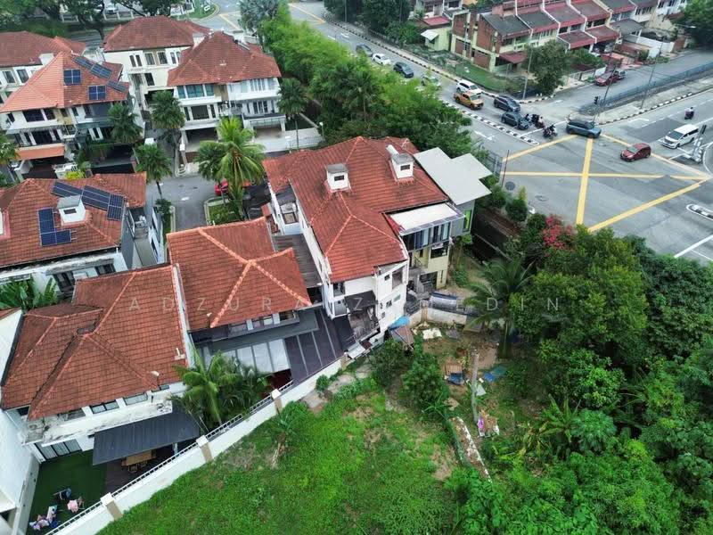 Rumah Berkembar untuk Dijual di Taman Desa (Kuala Lumpur) - Adzura Zamedin - Exterior - PropertyGuru.com.my