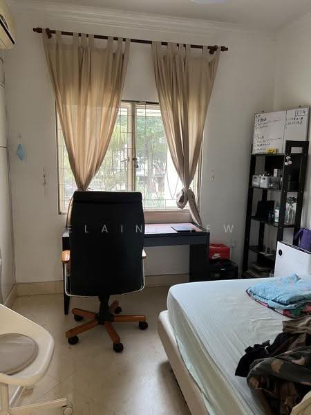 3-storey Terraced House for Sale in Taman Tasik Indah (Jalan Ipoh) - Elaine Yew - Study - PropertyGuru.com.my