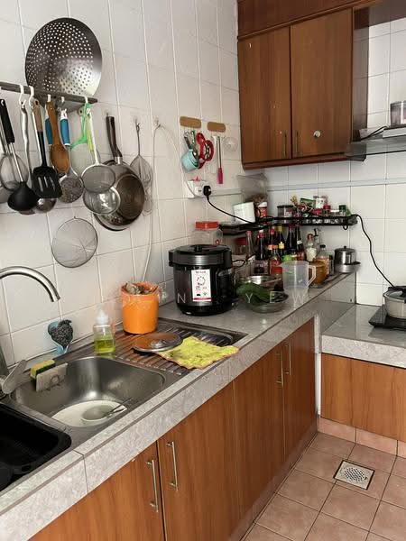 3-storey Terraced House for Sale in Taman Tasik Indah (Jalan Ipoh) - Elaine Yew - Kitchen - PropertyGuru.com.my