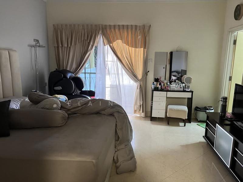 3-storey Terraced House for Sale in Taman Tasik Indah (Jalan Ipoh) - Elaine Yew - Bedroom - PropertyGuru.com.my