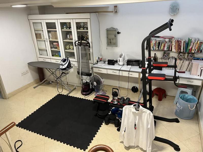 3-storey Terraced House for Sale in Taman Tasik Indah (Jalan Ipoh) - Elaine Yew - Gym - PropertyGuru.com.my