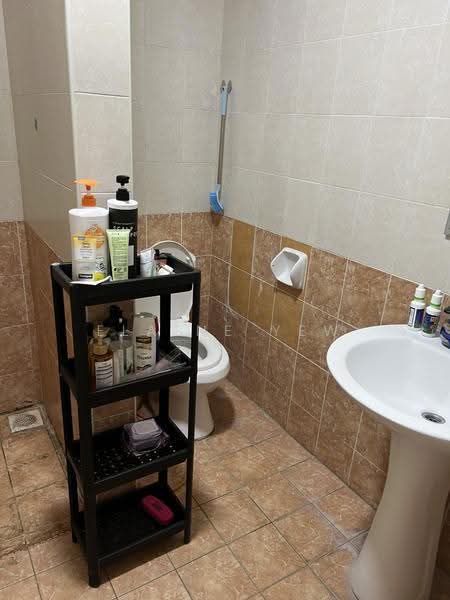 3-storey Terraced House for Sale in Taman Tasik Indah (Jalan Ipoh) - Elaine Yew - Bathroom - PropertyGuru.com.my