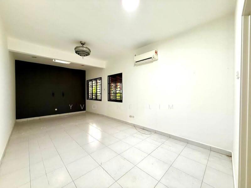Semi-Detached House for Sale in Taman Ponderosa (Johor Bahru) - Yvonne Lim - Living Room - PropertyGuru.com.my