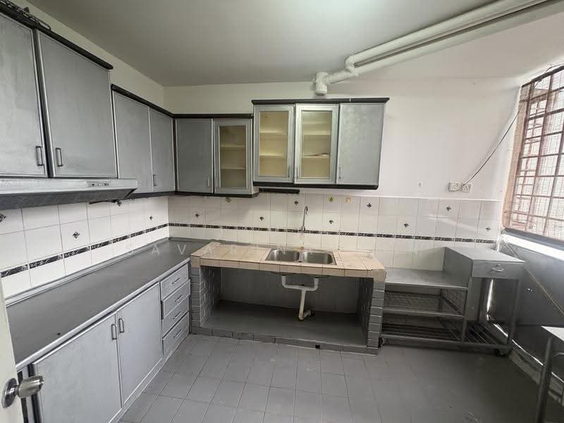 Kondominium untuk Disewa di Venice Hill - James Savarinathan - Kitchen - PropertyGuru.com.my