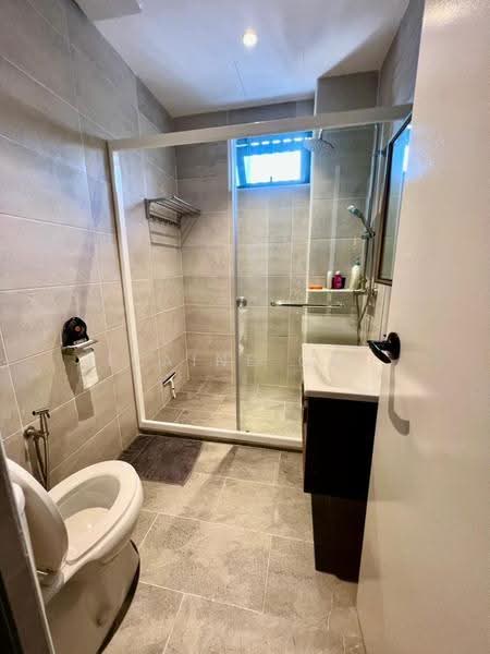 3-storey Terraced House for Sale in Off Sungai Kelian (Tanjung Bungah) - Elaine Ooi - PropertyGuru.com.my