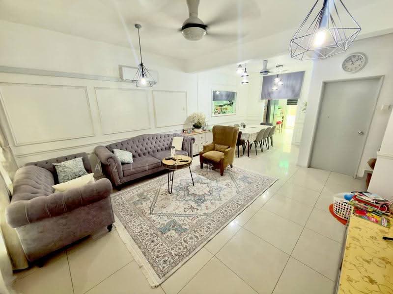 Townhouse for Sale in Bandar Bukit Puchong 2 (Puchong) - Azli Ibrahim - Living Room - PropertyGuru.com.my