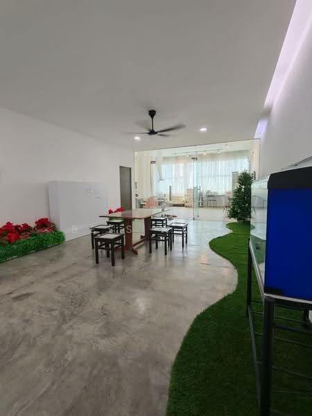 Kedai untuk Disewa di Taman Gaya (Johor Bahru) - Bess Wong - Living Room - PropertyGuru.com.my