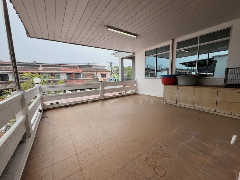 Rumah Teres 2-Tingkat untuk Disewa di Taman Desa Damai (Bukit Mertajam) - Kerry Seah - Balcony - PropertyGuru.com.my
