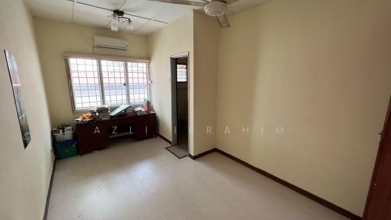2-storey Terraced House for Sale in Seksyen 5 Wangsa Maju (Wangsa Maju) - Azli Ibrahim - Study - PropertyGuru.com.my