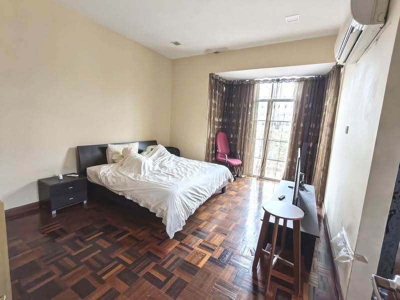 Rumah Berkembar untuk Dijual di Batu Kawah New Township (Kuching) - Hunter Wee - Bedroom - PropertyGuru.com.my