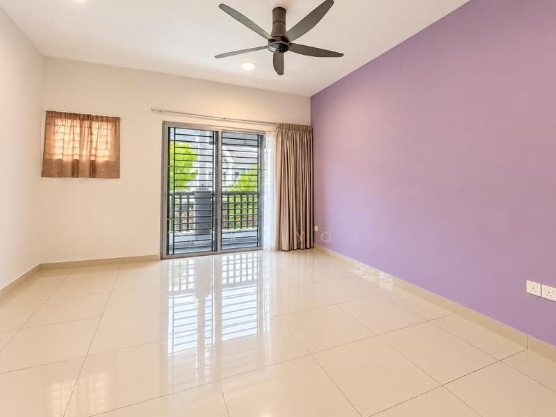 Rumah Teres 2-Tingkat untuk Disewa di Bandar Rimbayu (Telok Panglima Garang) - Miki You - Living Room - PropertyGuru.com.my