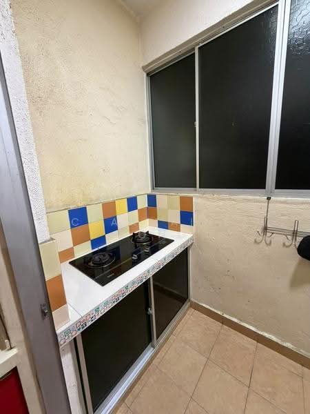 Condominium for Rent at Dynasty Garden Condominium - Charmaine Wong - Kitchen - PropertyGuru.com.my