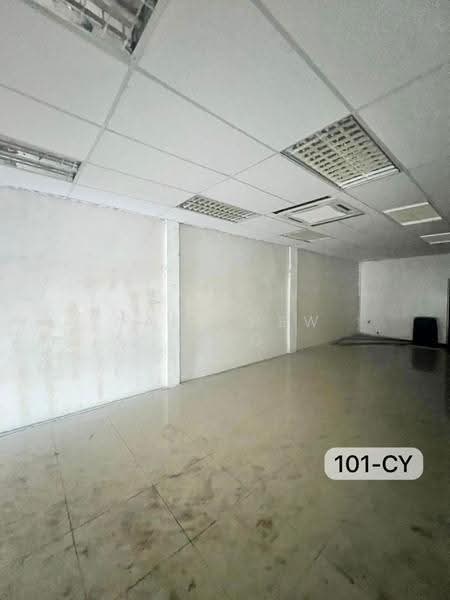 Shop for Rent in Telok Panglima Garang (Jenjarom) - Yap Chew Ying - Interior - PropertyGuru.com.my