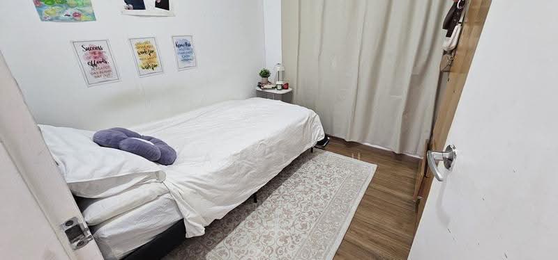 Kediaman Servis untuk Disewa di Zeta @ One South - Janet Au - Bedroom - PropertyGuru.com.my