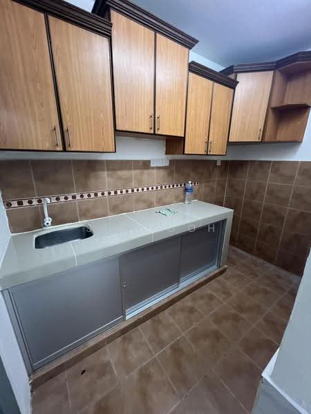 Rumah Flat untuk Disewa di Pangsapuri Sri Meranti - Sisi Goh - Kitchen - PropertyGuru.com.my
