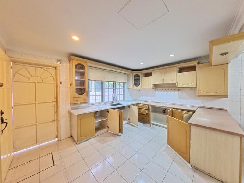 Terraced House for Sale in Petaling Jaya (Selangor) - Zack Leong - Kitchen - PropertyGuru.com.my