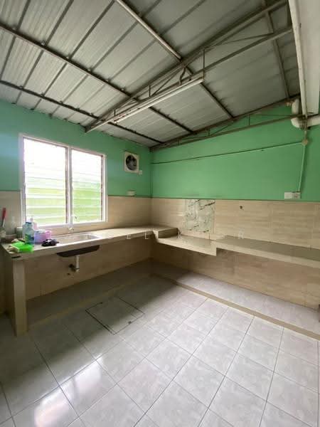 1-storey Terraced House for Rent in Klang (Selangor) - Angel Khor - Kitchen - PropertyGuru.com.my