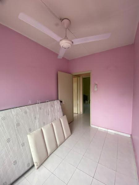 1-storey Terraced House for Rent in Klang (Selangor) - Angel Khor - Bedroom - PropertyGuru.com.my