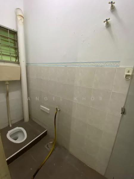 1-storey Terraced House for Rent in Klang (Selangor) - Angel Khor - Bathroom - PropertyGuru.com.my
