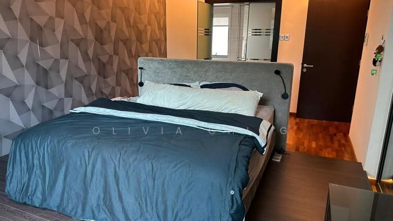 Pangsapuri untuk Dijual di Molek Pine 3 - Olivia Ching - Bedroom - PropertyGuru.com.my