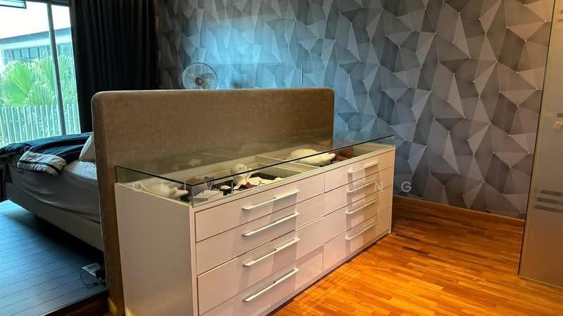 Pangsapuri untuk Dijual di Molek Pine 3 - Olivia Ching - PropertyGuru.com.my