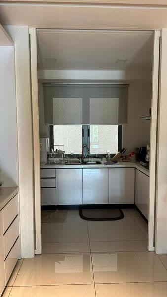 Pangsapuri untuk Dijual di Molek Pine 3 - Olivia Ching - Kitchen - PropertyGuru.com.my