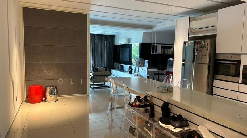 Pangsapuri untuk Dijual di Molek Pine 3 - Olivia Ching - Living Room - PropertyGuru.com.my
