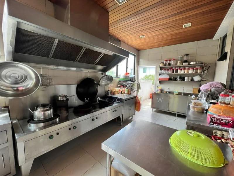 Bungalow House for Sale in Bukit Damansara (Damansara Heights) - Yumiko Kew - Kitchen - PropertyGuru.com.my
