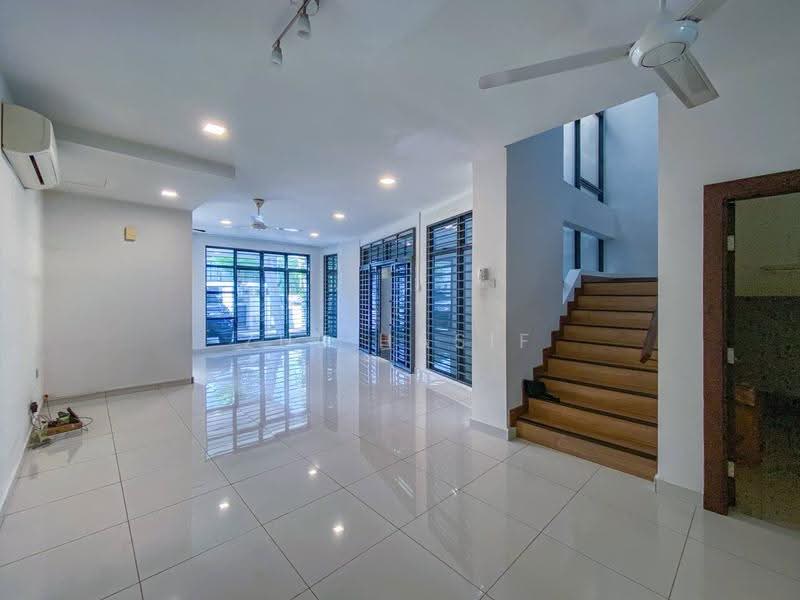 2-storey Terraced House for Sale in Laman Glenmarie (Shah Alam) - Zul Hasif - PropertyGuru.com.my