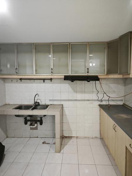 Kondominium untuk Disewa di Vista Millennium Condominium - Teh . - Kitchen - PropertyGuru.com.my